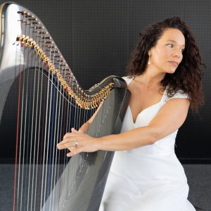 Helena Madera – Piosenkarz & Harfista
